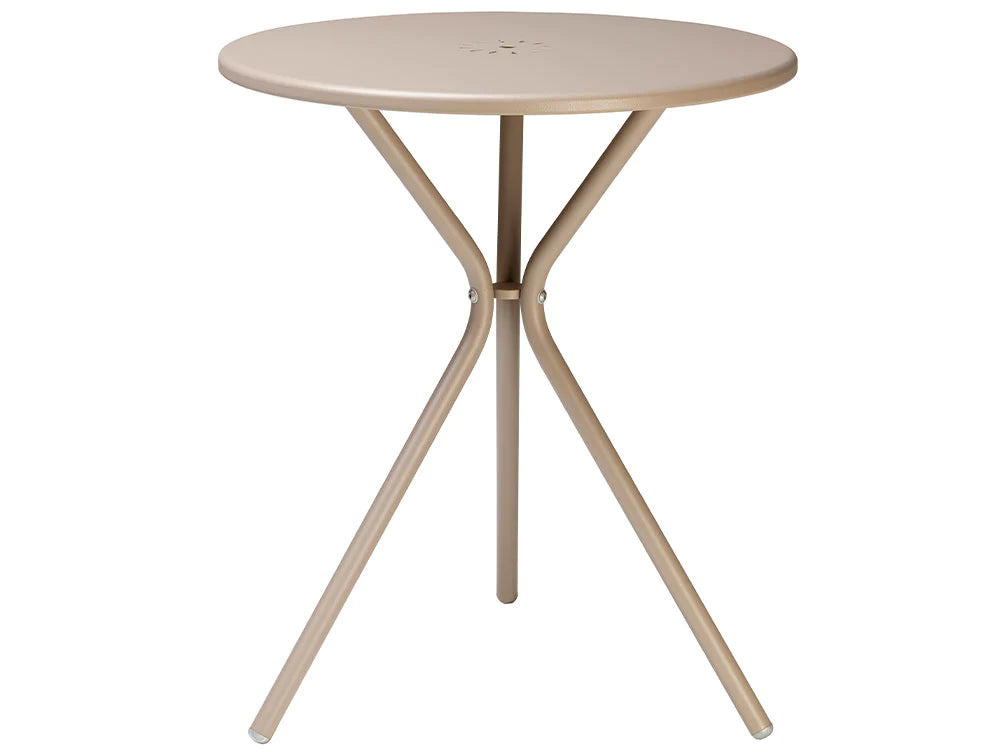 Leo Table